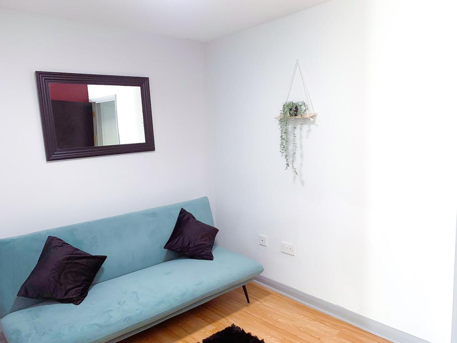 Lovely, Cosy & Central 3 Bed House Near Station Джиллінгем Екстер'єр фото